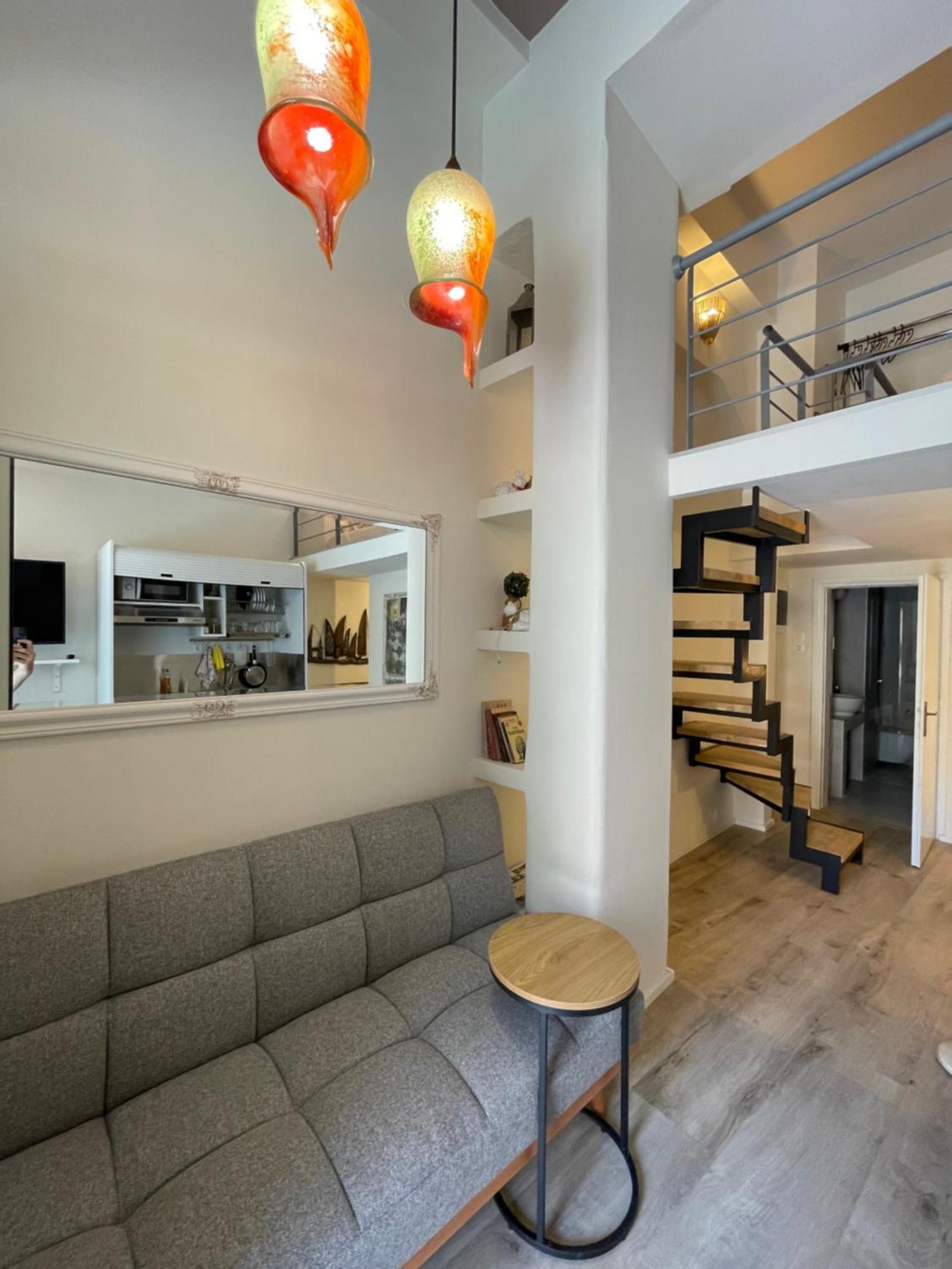 Elizabeth'S Loft Apartment เทสซาโลนิกิ ภายนอก รูปภาพ